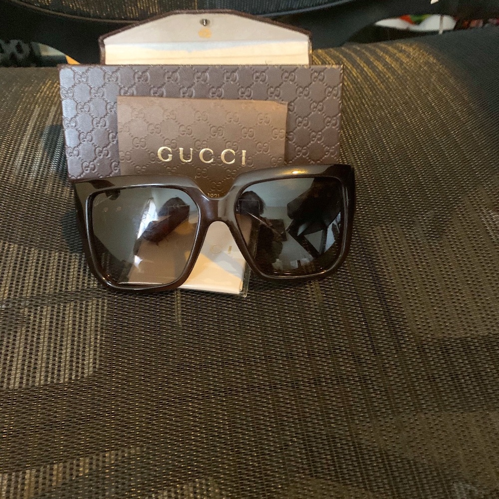 Authentic Gucci sunglasses